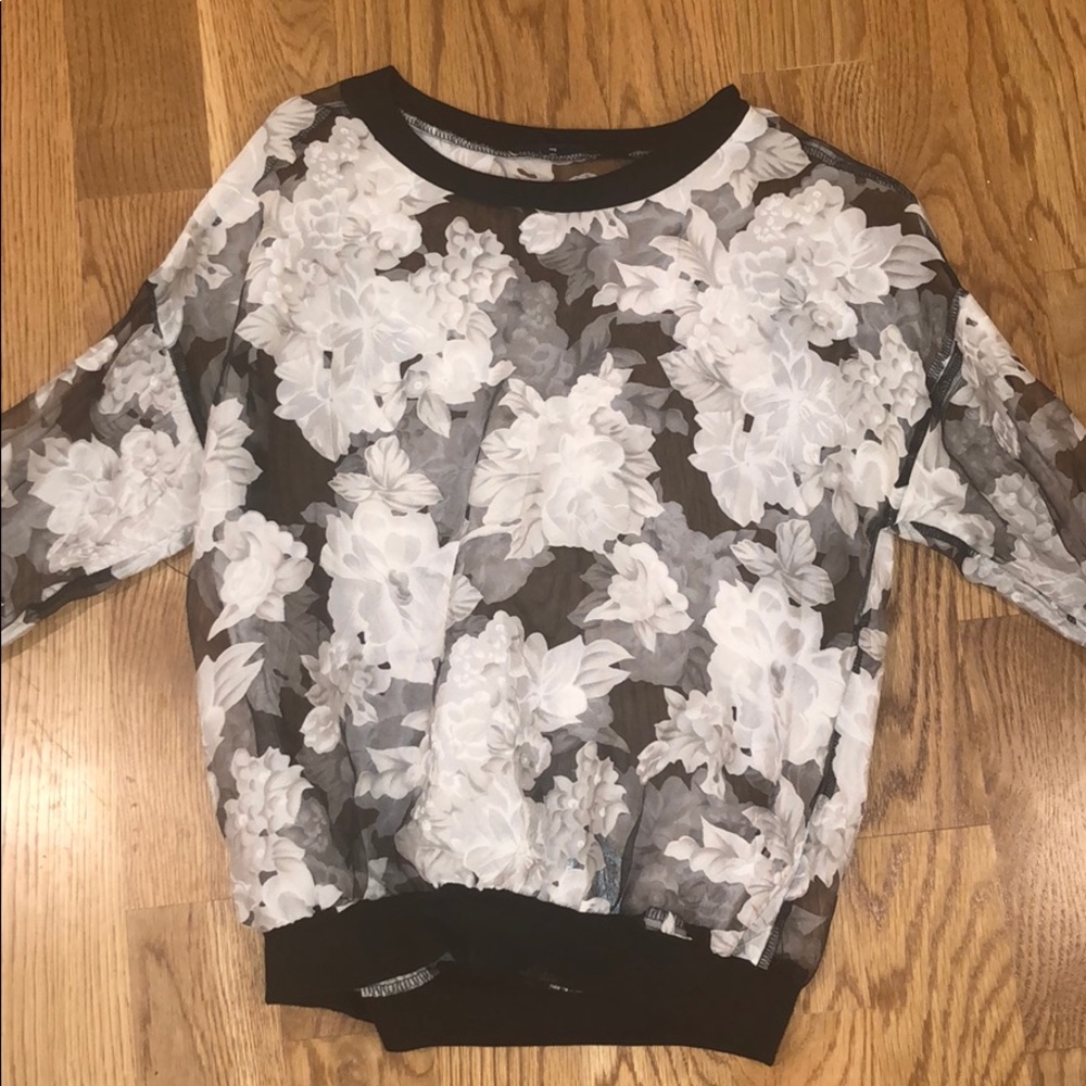 Floral top